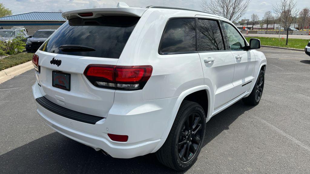 used 2021 Jeep Grand Cherokee car, priced at $20,397