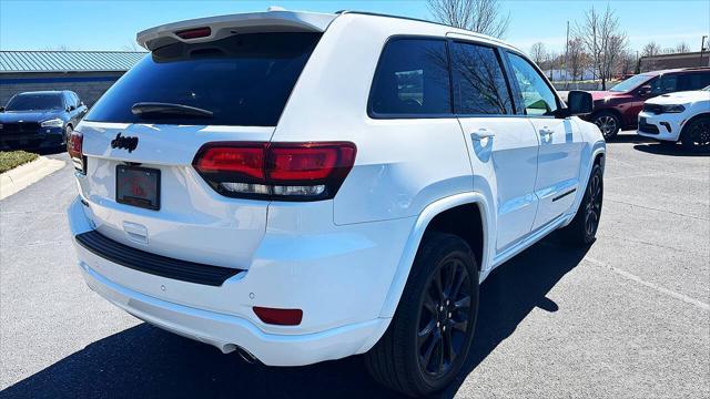 used 2022 Jeep Grand Cherokee car, priced at $23,991
