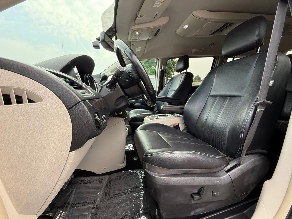 used 2016 Chrysler Town & Country car, priced at $10,497