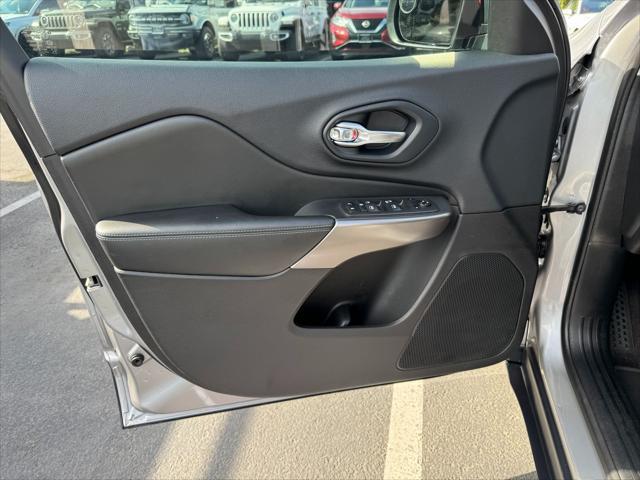 used 2019 Jeep Cherokee car, priced at $14,586