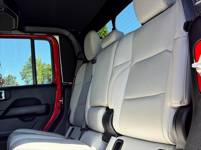 used 2021 Jeep Gladiator car, priced at $40,557