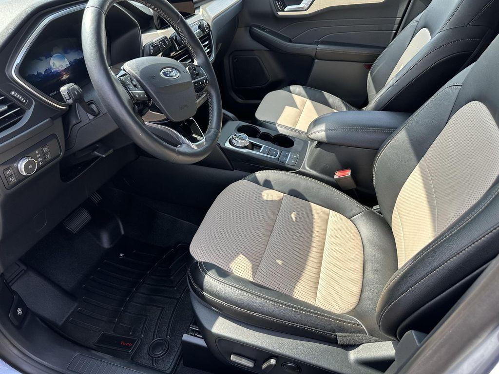 used 2022 Ford Escape car, priced at $26,577