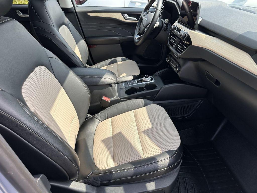 used 2022 Ford Escape car, priced at $26,577
