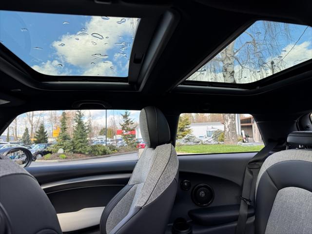 used 2022 MINI Hardtop car, priced at $21,719