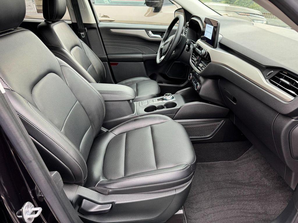 used 2022 Ford Escape car, priced at $24,179