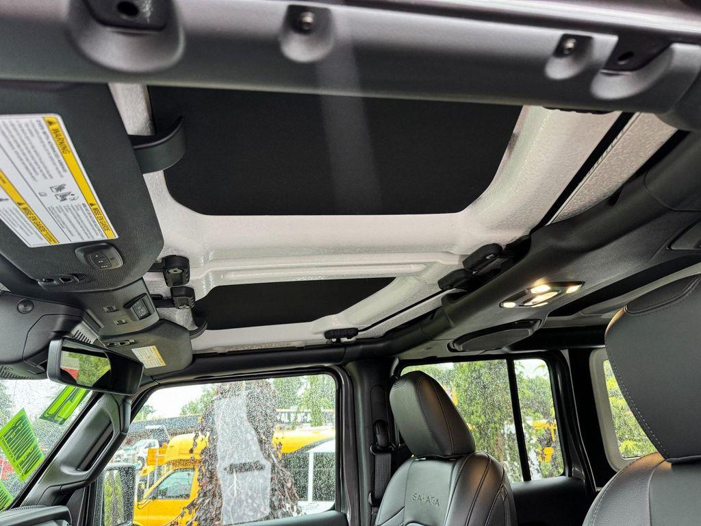 used 2021 Jeep Wrangler Unlimited car, priced at $36,300