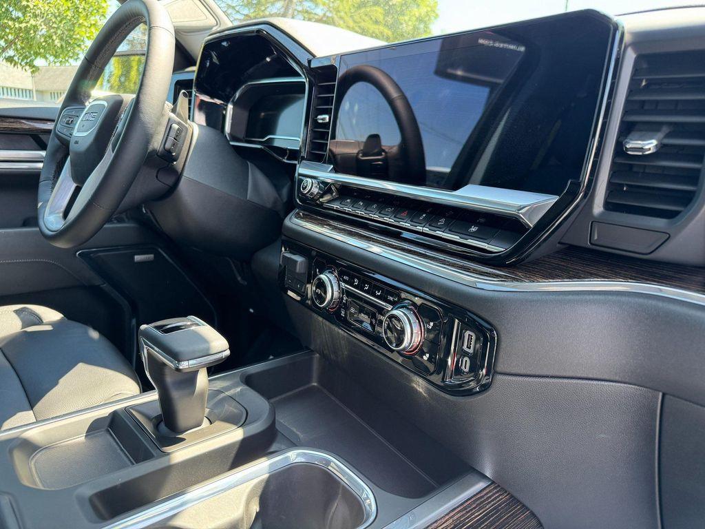 used 2024 GMC Sierra 1500 car, priced at $54,950