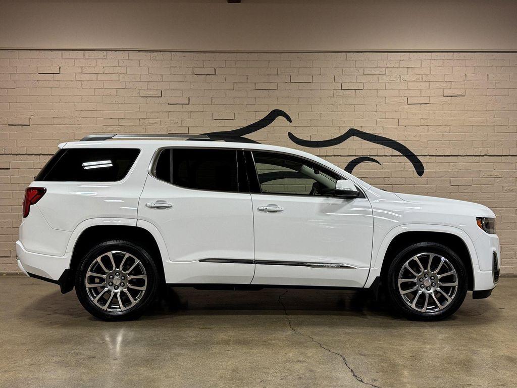 used 2022 GMC Acadia car, priced at $38,950