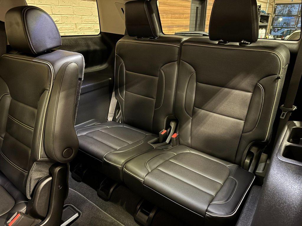 used 2022 GMC Acadia car, priced at $38,950