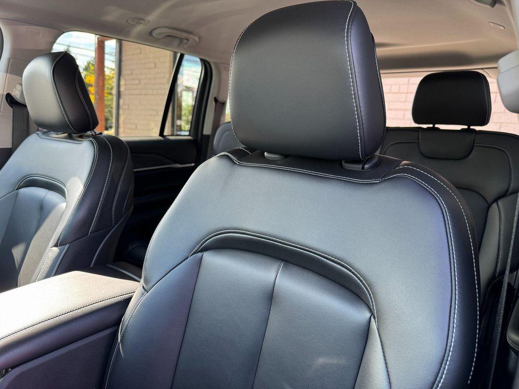 used 2023 Jeep Grand Cherokee car, priced at $38,992