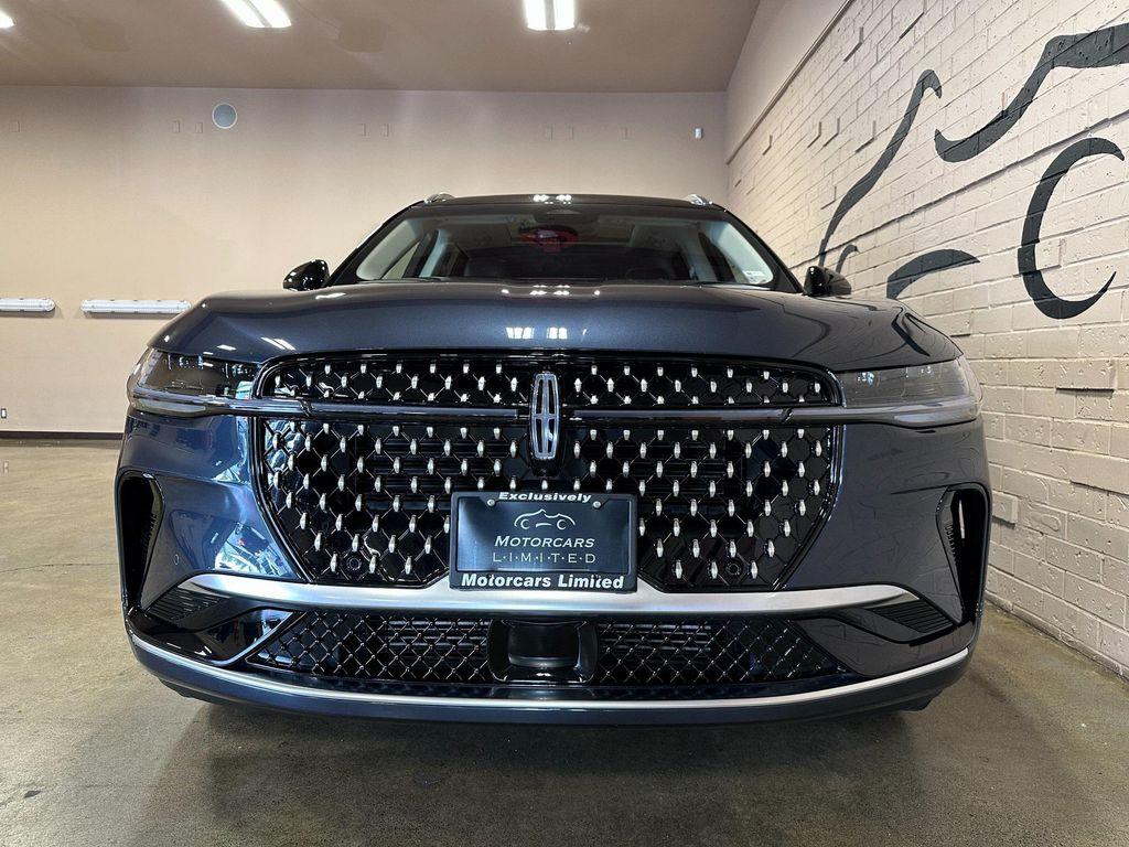 used 2024 Lincoln Nautilus car, priced at $52,723
