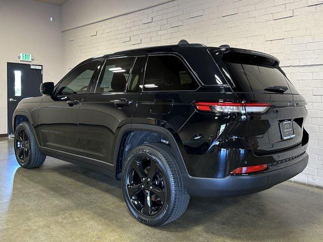 used 2023 Jeep Grand Cherokee car, priced at $39,950