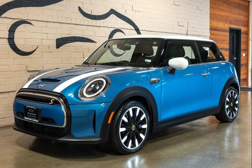 used 2023 MINI Hardtop car, priced at $23,960