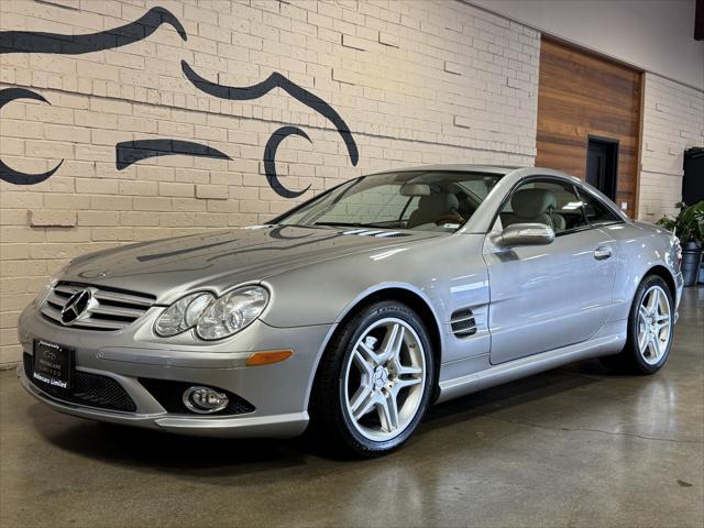 used 2008 Mercedes-Benz SL-Class car, priced at $28,950