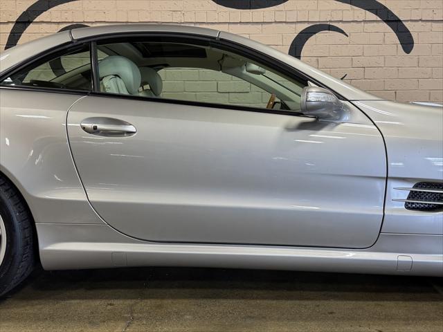 used 2008 Mercedes-Benz SL-Class car, priced at $28,950