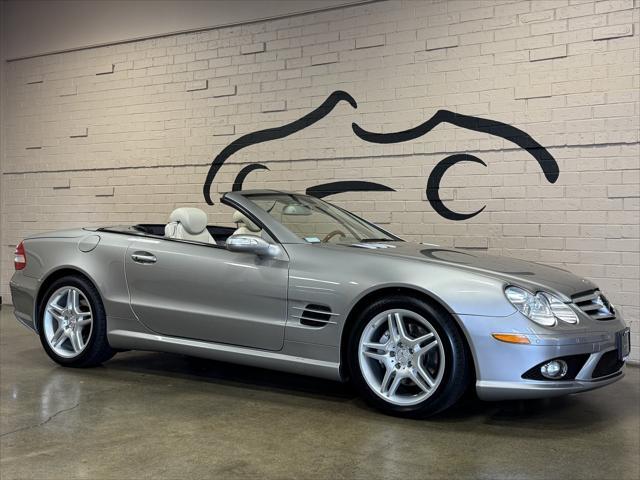 used 2008 Mercedes-Benz SL-Class car, priced at $28,950