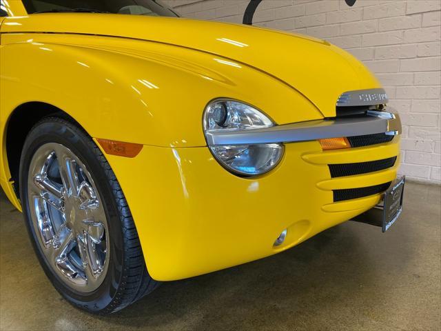 used 2004 Chevrolet SSR car, priced at $25,950