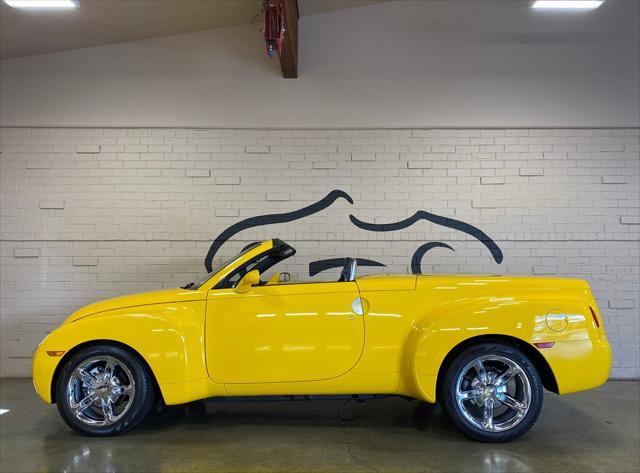 used 2004 Chevrolet SSR car, priced at $25,950