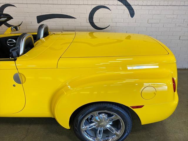 used 2004 Chevrolet SSR car, priced at $25,950