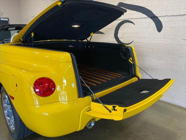 used 2004 Chevrolet SSR car, priced at $25,950