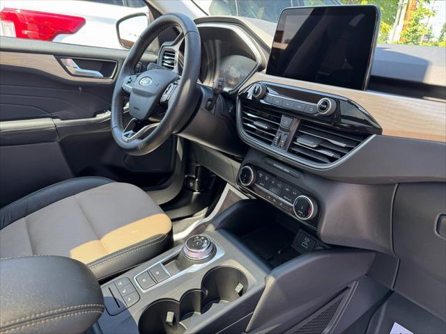 used 2022 Ford Escape car, priced at $29,403