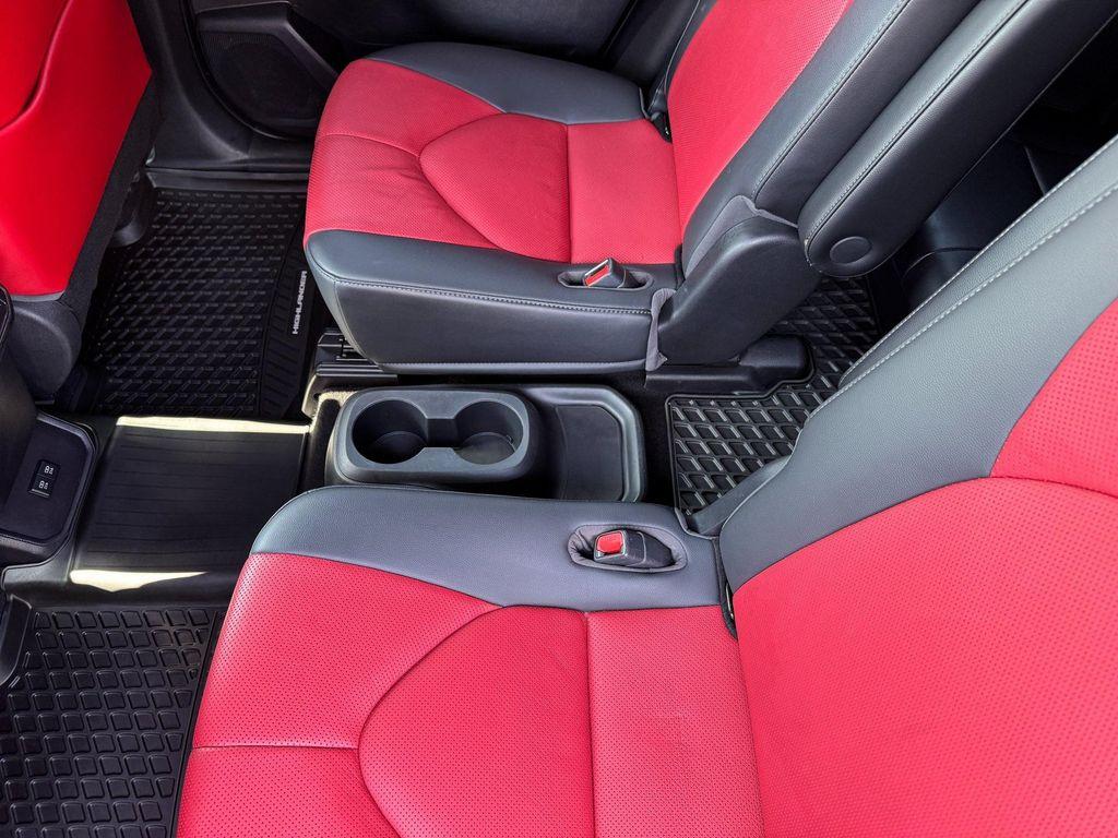 used 2021 Toyota Highlander car, priced at $35,251