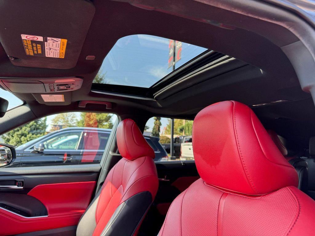 used 2021 Toyota Highlander car, priced at $35,251