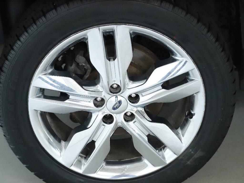 used 2012 Ford Edge car, priced at $2,999
