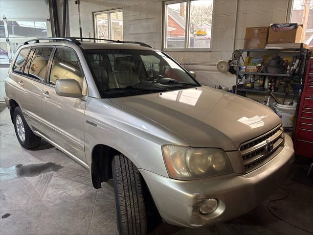 used 2003 Toyota Highlander car, priced at $5,995