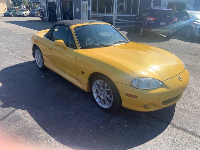 used 2002 Mazda MX-5 Miata car, priced at $8,999