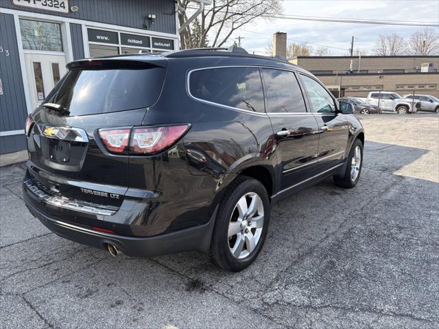 used 2015 Chevrolet Traverse car, priced at $11,999