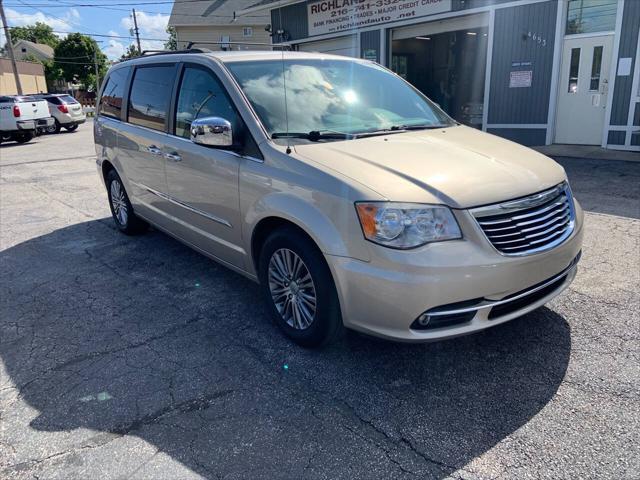 used 2014 Chrysler Town & Country car, priced at $7,900