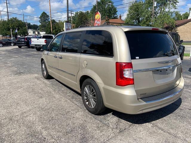 used 2014 Chrysler Town & Country car, priced at $7,900