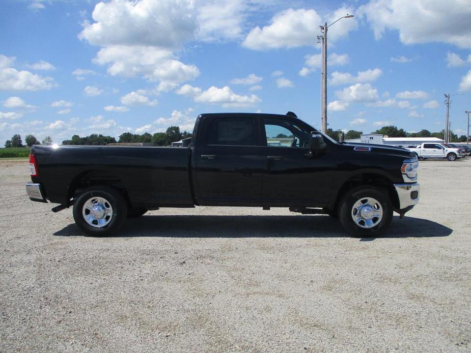 new 2024 Ram 2500 car, priced at $60,345