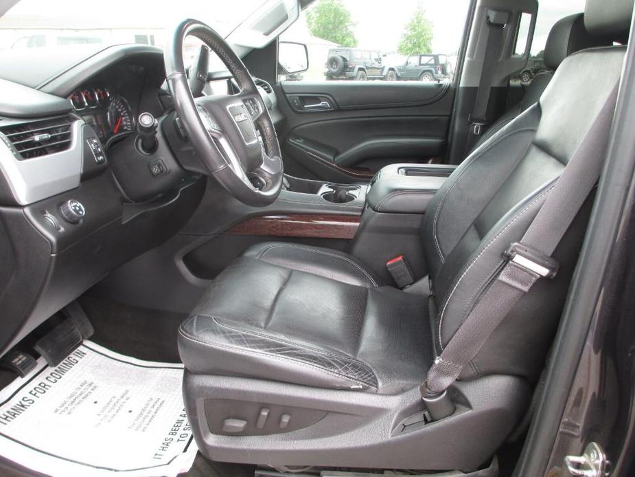 used 2015 GMC Yukon car, priced at $15,998