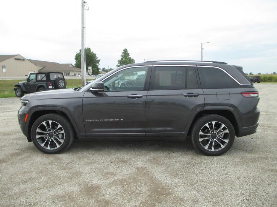 used 2022 Jeep Grand Cherokee car, priced at $44,998