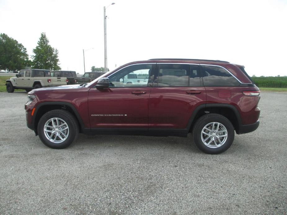 new 2024 Jeep Grand Cherokee car, priced at $43,175