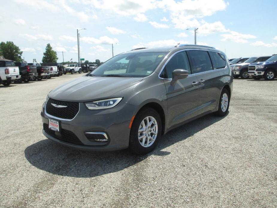 used 2021 Chrysler Pacifica car, priced at $26,998