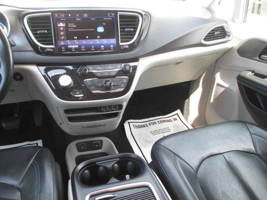 used 2021 Chrysler Pacifica car, priced at $26,998