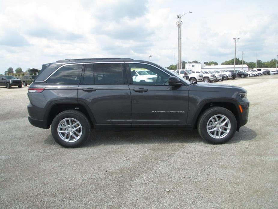 new 2024 Jeep Grand Cherokee car, priced at $44,970