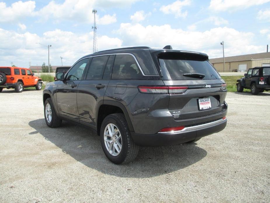 new 2024 Jeep Grand Cherokee car, priced at $44,970