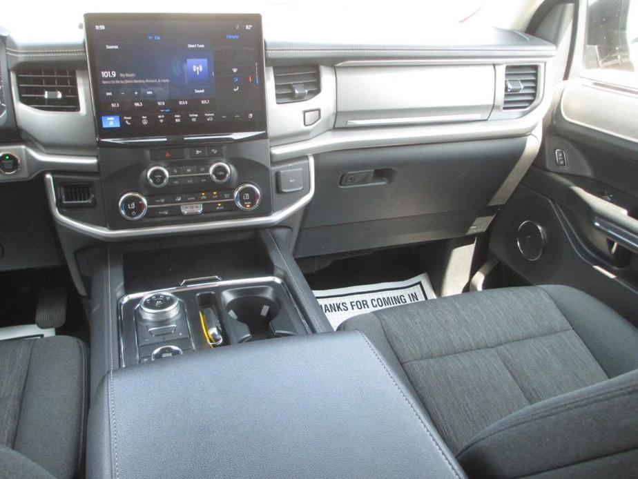 used 2023 Ford Expedition car, priced at $54,998