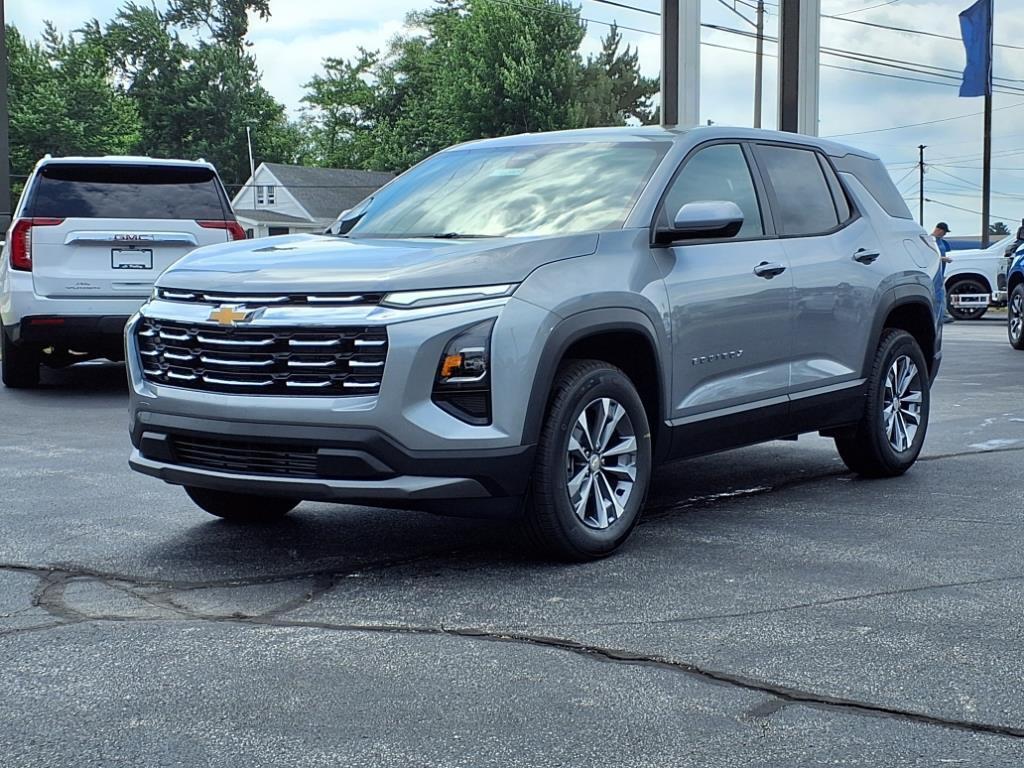 new 2026 Chevrolet Equinox car, priced at $32,260