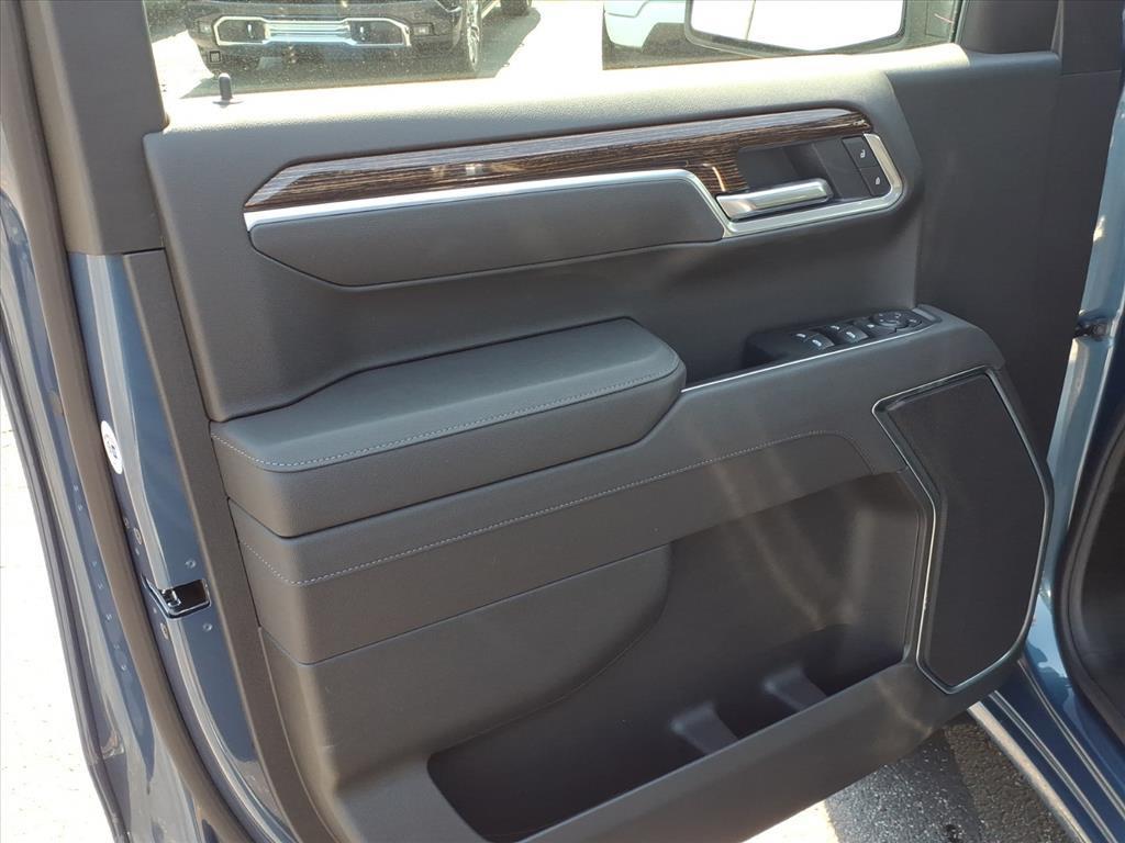 new 2026 GMC Sierra 1500 car, priced at $61,630