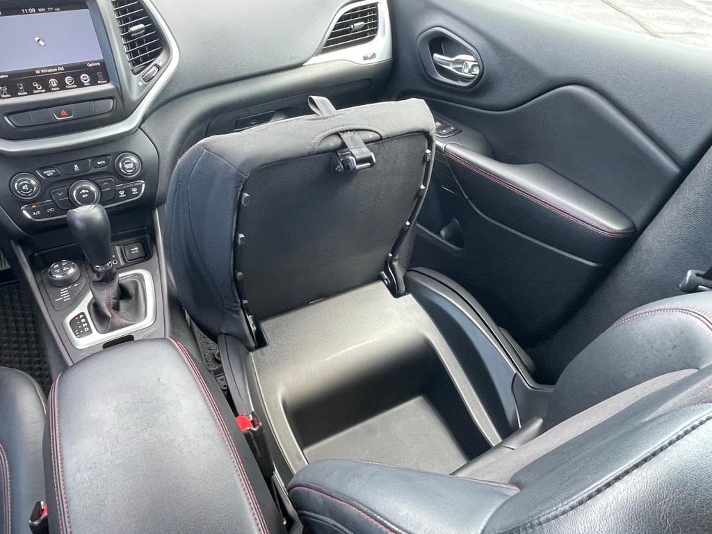 used 2014 Jeep Cherokee car, priced at $14,595