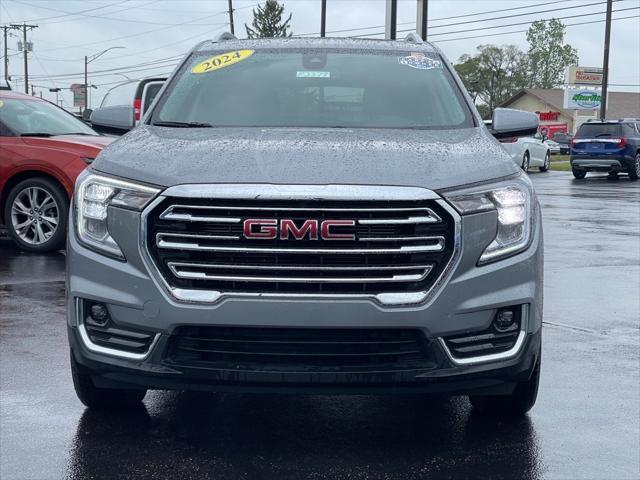 used 2024 GMC Terrain car, priced at $31,998