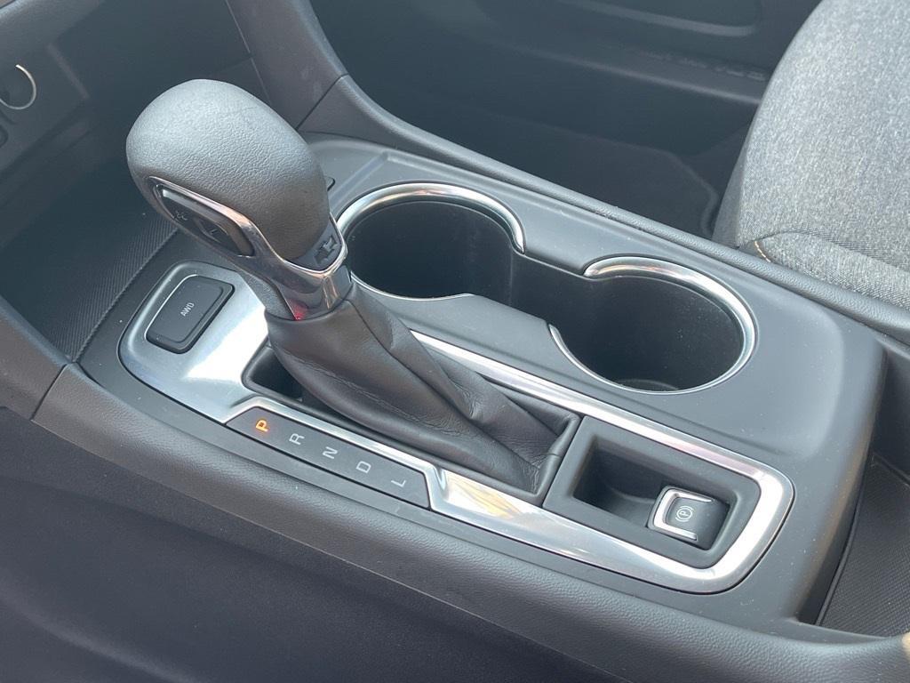 used 2022 Chevrolet Equinox car, priced at $25,998