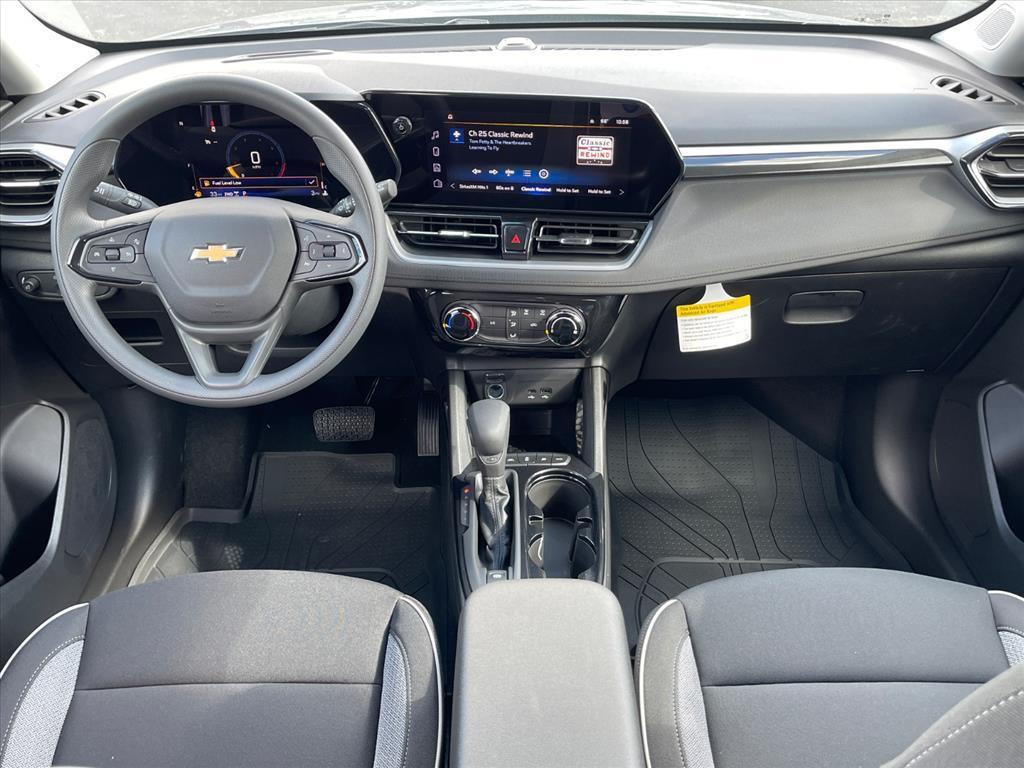 new 2026 Chevrolet TrailBlazer car, priced at $28,460