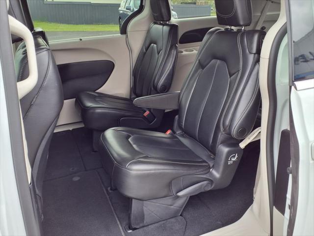 used 2023 Chrysler Pacifica car, priced at $26,998