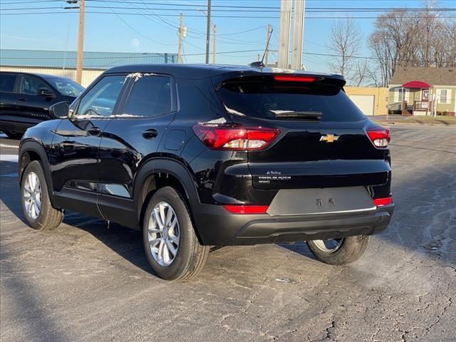 new 2025 Chevrolet TrailBlazer car, priced at $26,890